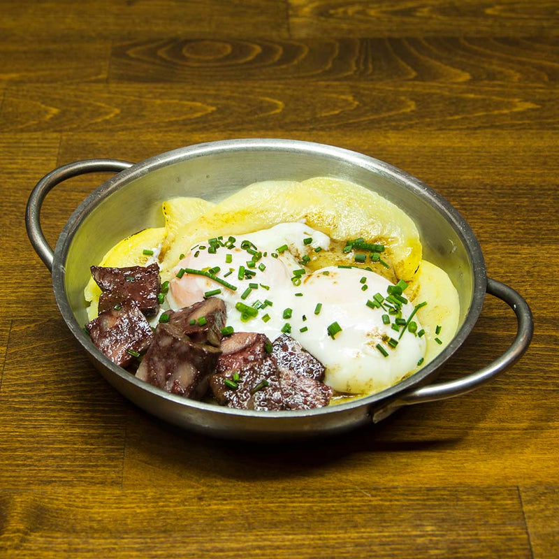 Baked Eggs with potato & black sausage from Faves